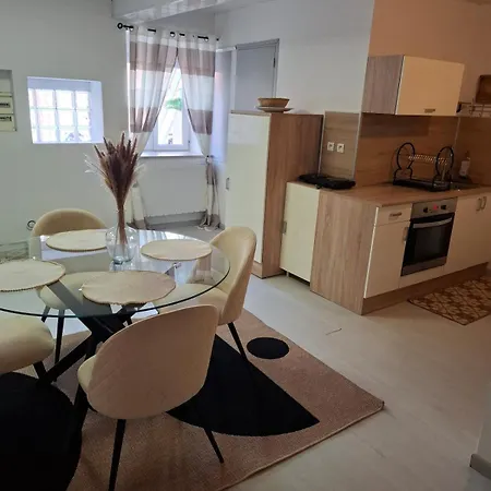 Ideal 50 M2 Terrace, Free Parking * Rouvroy (Pas-de-Calais)