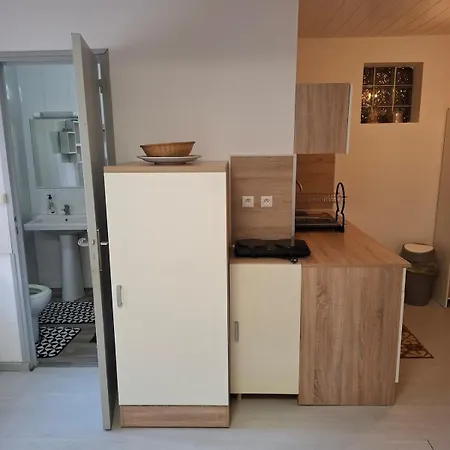 Ideal 50 M2 Terrace, Free Parking Appartement Rouvroy (Pas-de-Calais)