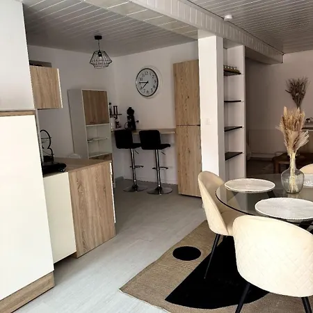 Ideal 50 M2 Terrace, Free Parking Rouvroy (Pas-de-Calais)