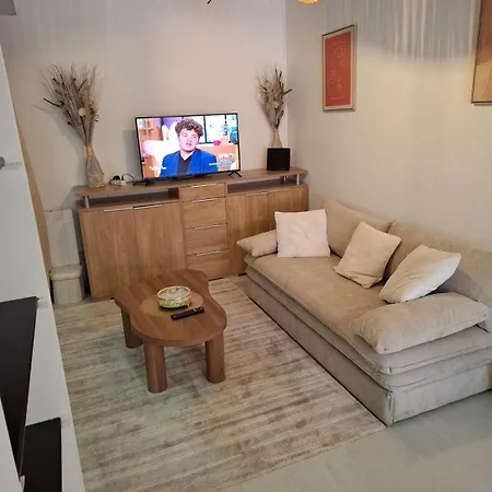 Ideal 50 M2 Terrace, Free Parking Apartman Rouvroy (Pas-de-Calais)